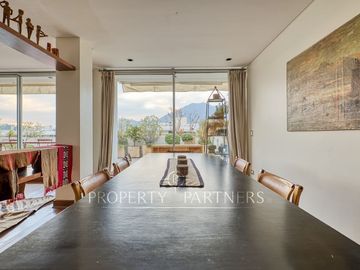 Penthouse en barrio exclusivo, vista asegurada