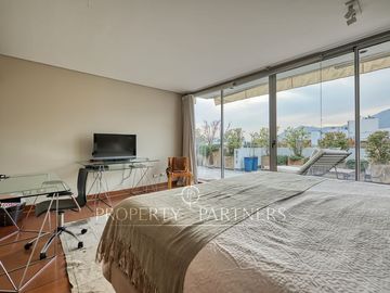 Penthouse en barrio exclusivo, vista asegurada