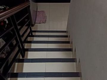 DIJUAL RUMAH 2 LANTAI DI MODERNLAND TANGERANG HADAP SELATAN