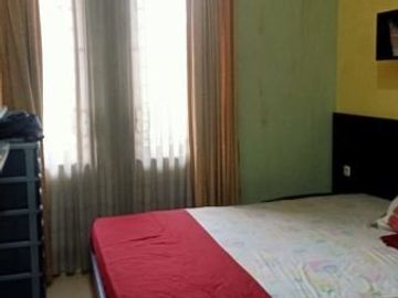 DIJUAL RUMAH 2 LANTAI DI MODERNLAND TANGERANG HADAP SELATAN