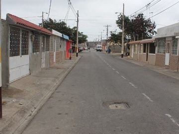 Se Vende Casa Cerca del Mar en Salinas