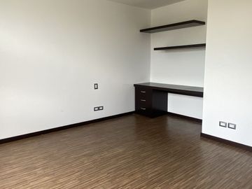 HERMOSA CASA EN VENTA CLÚSTER 888 LOMAS DE ANGELOPOLIS I