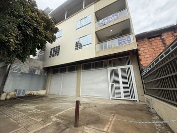 local en arriendo en san judas. Cod A3967