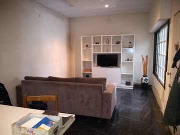 Chalet 3 ambientes  Complejo   Castelar Norte