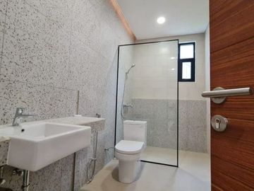 Mewah Rumah di Dago Cigadung Kota Bandung dekat Tubagus Ismail & Gedung sate Cash 2,7 M-an