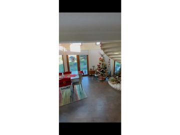 Espectacular parcela con hermosa casa