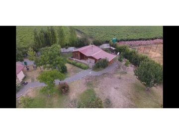Espectacular parcela con hermosa casa