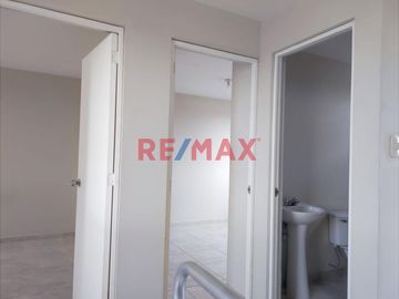 🏡 ¿Buscas tu nuevo hogar en Lambayeque? ¡Descubre esta encantadora casa en condominio! 

📍 Ubicación estratégica en 74V5+X9 Lambayeque, Perú, ideal