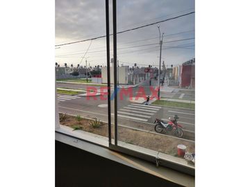 🏡 ¿Buscas tu nuevo hogar en Lambayeque? ¡Descubre esta encantadora casa en condominio! 

📍 Ubicación estratégica en 74V5+X9 Lambayeque, Perú, ideal