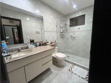 OPORTUNIDAD SE VENDE AMPLIO APARTAMENTO VILLA SANTOS