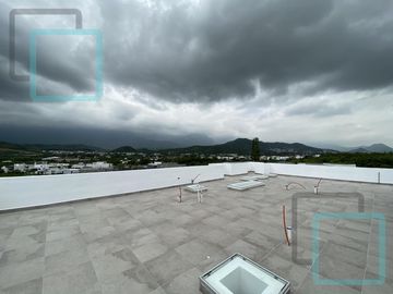 CASA EN VENTA PEDREGAL DE LA MONTAÑA ZONA CARRETERA NACIONAL MONTERREY