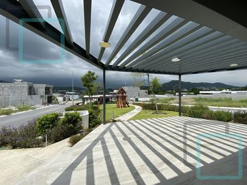 CASA EN VENTA PEDREGAL DE LA MONTAÑA ZONA CARRETERA NACIONAL MONTERREY