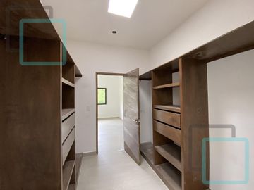 CASA EN VENTA PEDREGAL DE LA MONTAÑA ZONA CARRETERA NACIONAL MONTERREY