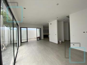 CASA EN VENTA PEDREGAL DE LA MONTAÑA ZONA CARRETERA NACIONAL MONTERREY