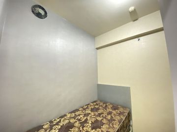 Dijual Cepat Apartemen Green Pramuka City type 2 BR full furnised