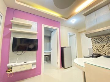 Dijual Cepat Apartemen Green Pramuka City type 2 BR full furnised