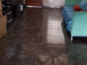 VENTA - CASA DE 5 AMBIENTES TOTALMENTE REFACCIONADA A NUEVO -  VILLA UDAONDO