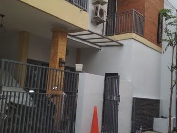 Rumah Ciputat Bintaro Di Perumahan Cantik Dan Strategis