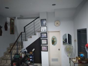 Rumah Ciputat Bintaro Di Perumahan Cantik Dan Strategis