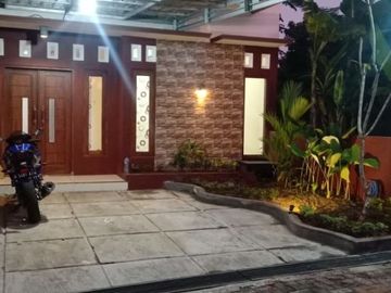 Dijual Rumah Bagus 2 Lantai di Gunung Pati Kota Semarang