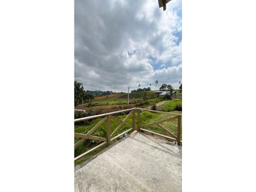 Venta de casa campestre en San Pedro de los Milagros