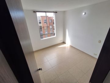 apartamento en arriendo en valle del lili. Cod A4392