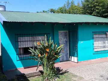 Casa para 2 Familias en venta en Paso del Rey Norte