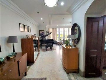 Dijual Cepat! Apartemen Permata Hijau - Type 2 Bedroom & Semi Furnished APT-A3604