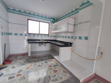 casa en venta en villa del rosario. Cod V28018