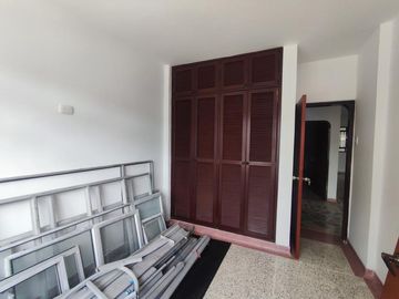 casa en venta en villa del rosario. Cod V28018