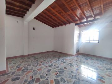 casa en venta en villa del rosario. Cod V28018
