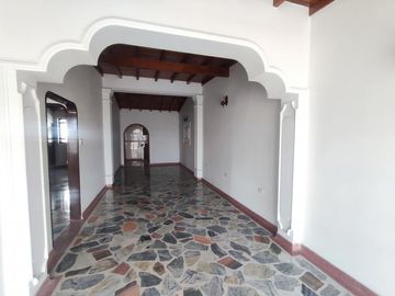 casa en venta en villa del rosario. Cod V28018