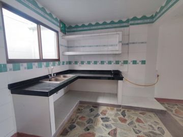 casa en venta en villa del rosario. Cod V28018