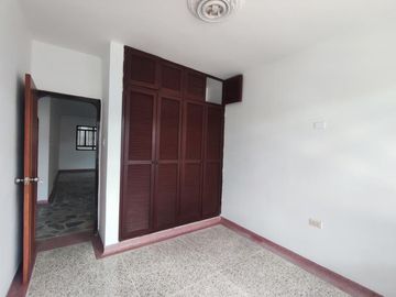 casa en venta en villa del rosario. Cod V28018