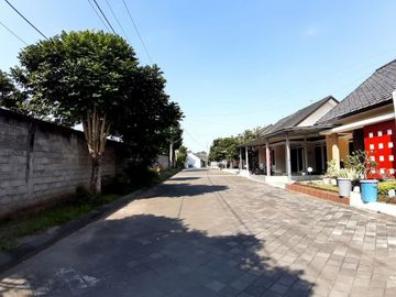 RUMAH MINIMALIS 2LT SIAP HUNI DI PURWOMARTANI