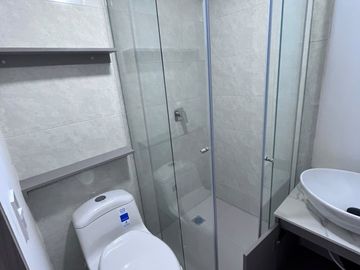 apartamento en arriendo en chico. Cod A7323201