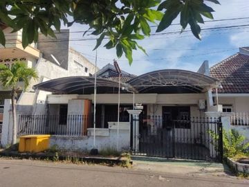 Rumah Wisma Permai Barat STRATEGIS ROW 3.5 MOBIL