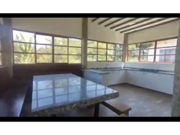 VENTA CASA CAMPESTRE LA CABAÑA  PISCINA | casas bataras Manizales