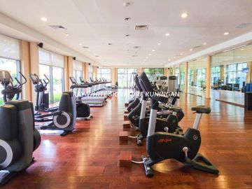 Apartemen Airlangga Ritz Carlton Mega Kuningan Semi Furnished