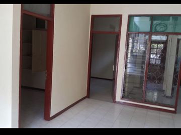 Rumah siap huni murah di rungkut mapan barat Surabaya