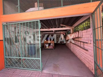 VENTA TERRENO SALON DE FIESTAS O RESTAURANTE