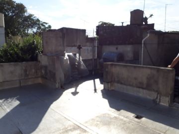 Departamento Tipo Casa en venta en Lanus Oeste