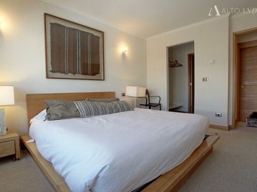 Departamento en Venta en Camino público Valle Nevado a pasos de pistas Ski, Restaurante, Hotel