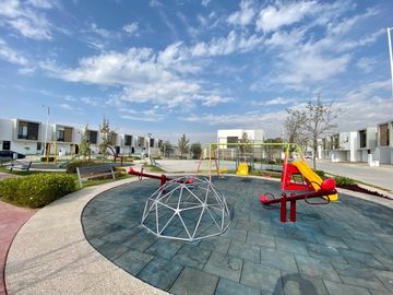 Casa en VENTA a metros de Blvd Aeropuerto en León Guanajuato 1
