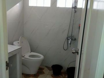 TIM Rumah Mewah Cipedak 2 Lantai Strategis Tanah Luas