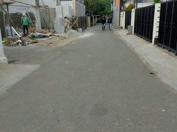 TIM Rumah Mewah Cipedak 2 Lantai Strategis Tanah Luas