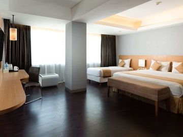 Hotel Mewah Kawasan Sunset Road Seminyak Strategis Siap Pakai