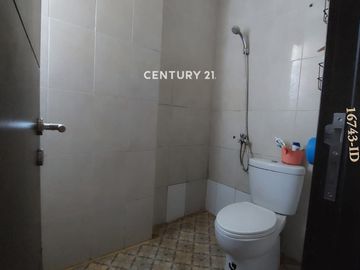 Rumah Murah Siap Huni 2 Lantai Di Graha Raya Dekat Transmart