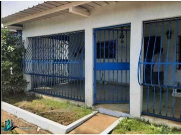 VENDO CASA EN LA CHORRERA SAN ANTONIO 2R