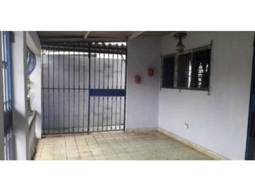 VENDO CASA EN LA CHORRERA SAN ANTONIO 2R
